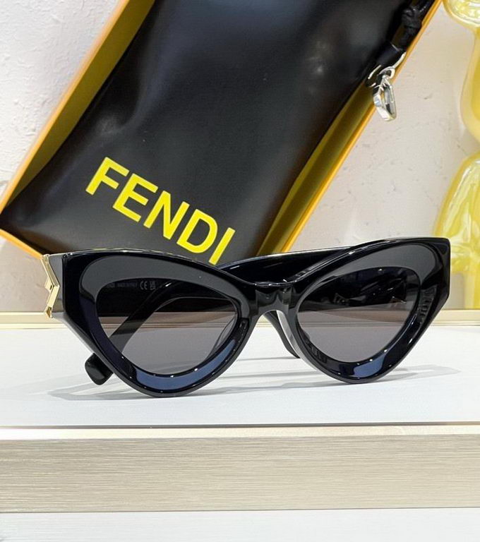 Fendi Sunglasses ID:20250529-385